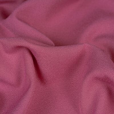 Tissu crêpe rose blush