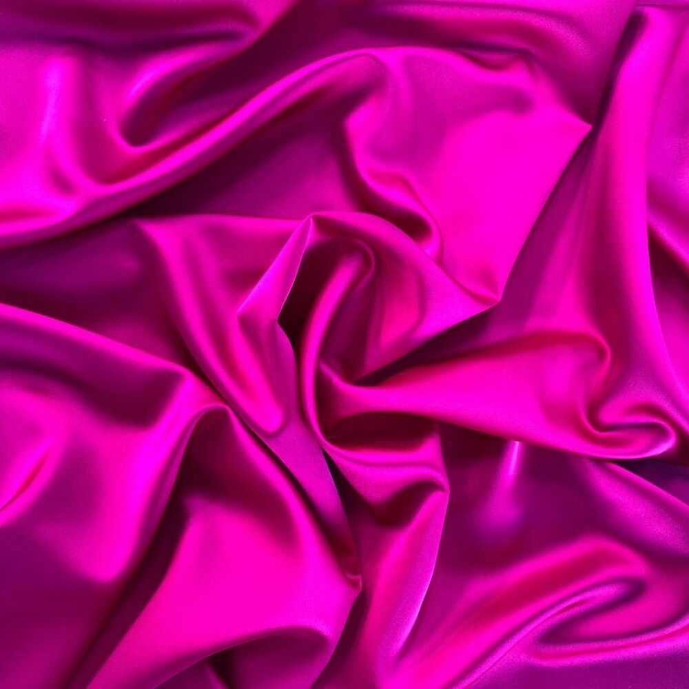 Tessuto di raso twist bouganville