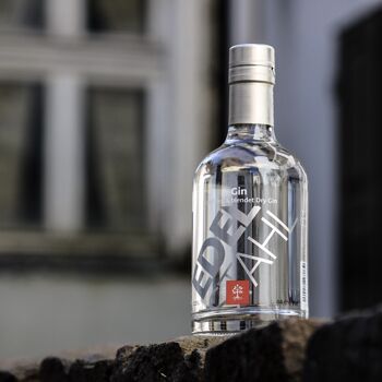 Gin 350 ml 44,6% vol. 3