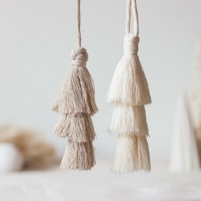 Minimalist Boho Decoration | Layered Natural Tassel Macrame Decoration | White or Beige | 100% Recycled Cotton