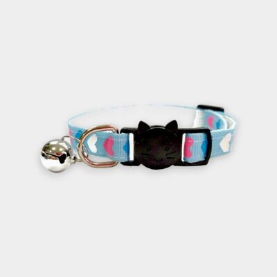 Collier de chat bleu avec coeurs roses, blancs et bleus