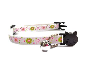 Collier Chat Blanc avec Fleurs Roses/Vertes 2