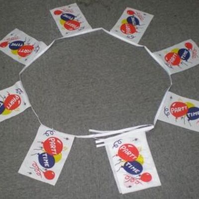 6m 20 flag Party Time bunting