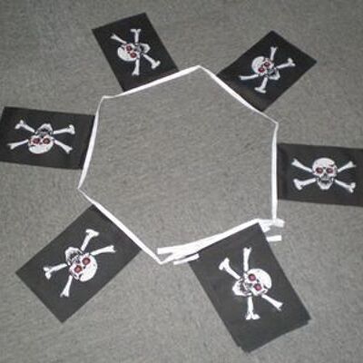 6m 20 flag Skull Red Eyes (pirate) bunting