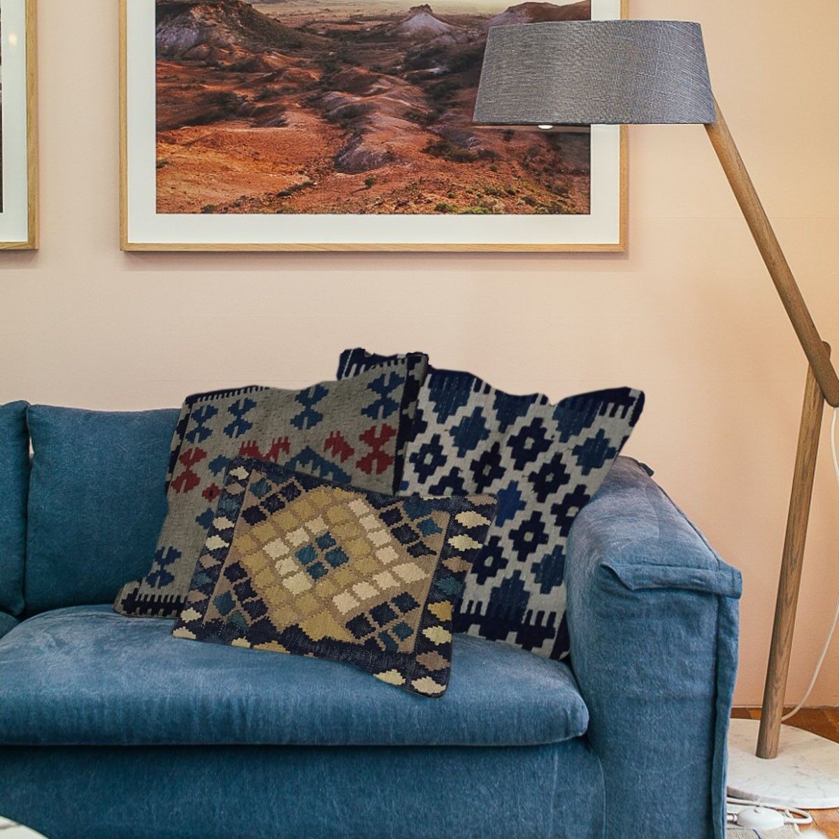 Kilim handvävt kuddfodral per tonfisk