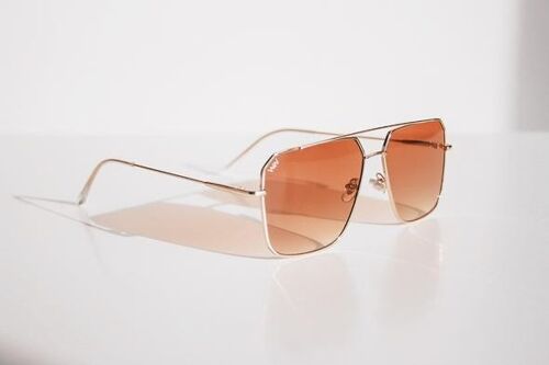 Oversized golden metal frame, gradient brown lenses - Riviera