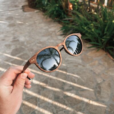 Round Sustainable Wood Sunglasses - Monroe