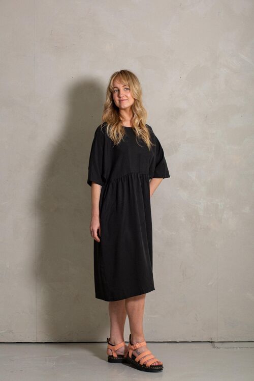 Moon Dress - Black