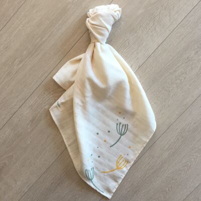 Ecru organic cotton swaddle