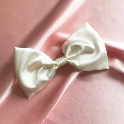 Silk Lily Hair Bow-Ivory