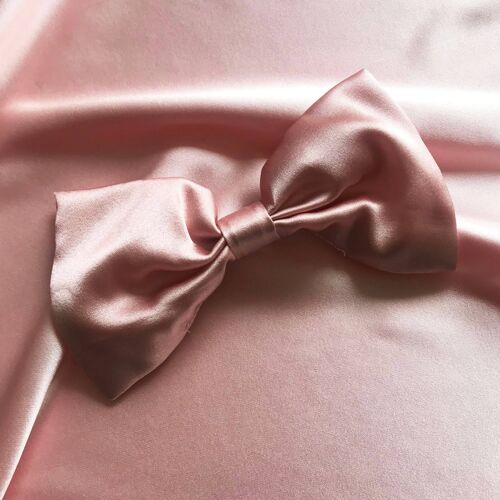 Silk Lily Hair Bow-Oyster Pink