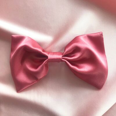 Fiocco in seta con giglio e petalo di rosa