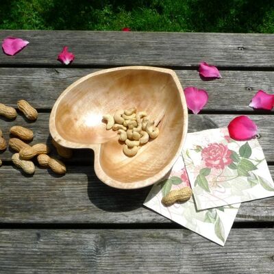 Wooden bowl - fruit bowl - salad bowl - model Heart natural - L20xW20xH5cm