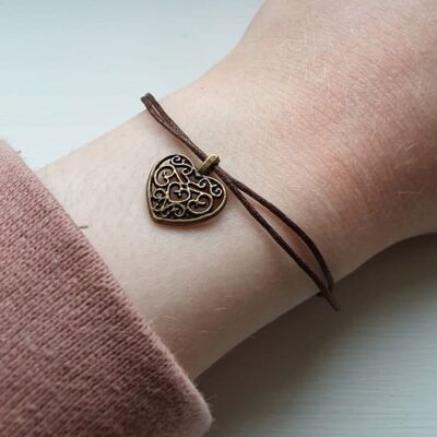 Bracelet coeur en bronze antique,