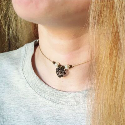 Collier coeur en bronze antique