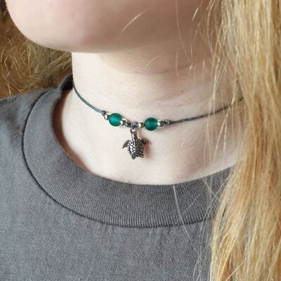 Sea turtle choker necklace