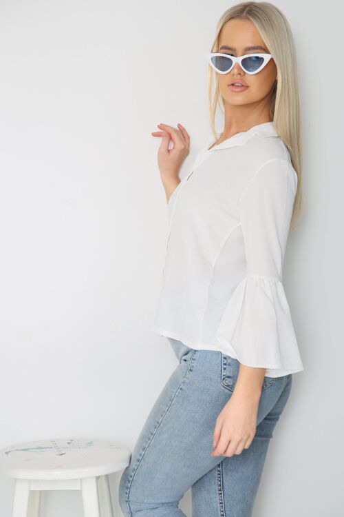 White flare sleeve button shirt