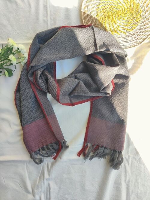 Black and Red Merino wool scarf