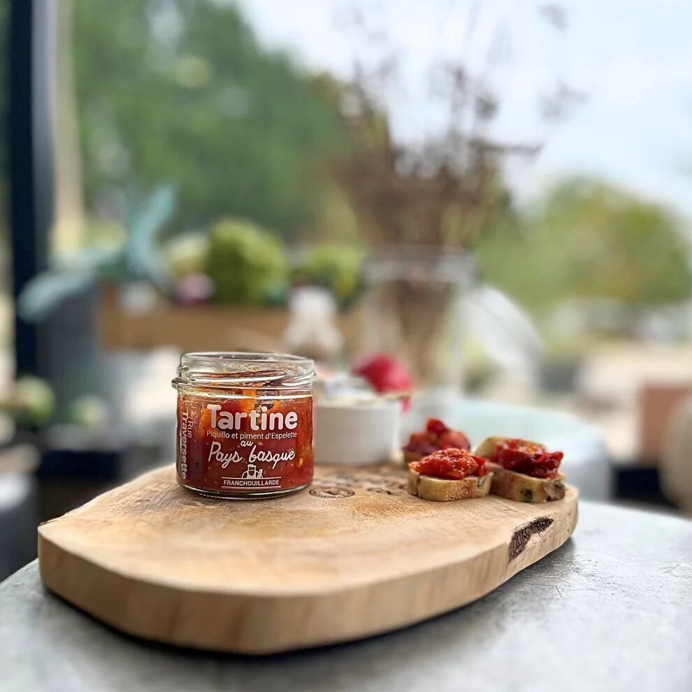 Tartinable apéro végétarien │ Piquillo et piment d’Espelette ▸ Au Pays Basque