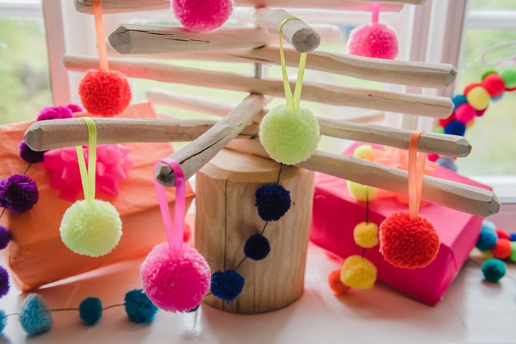 Palline al neon, Natale