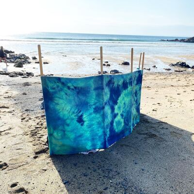purple-and-pink-tie-dyed-canvas-windbreak 3