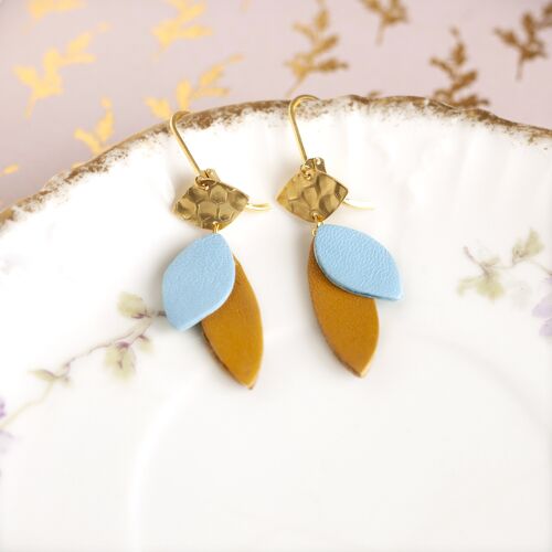 Boucles d'oreilles Lozaa en cuir bleu cyan et ocre