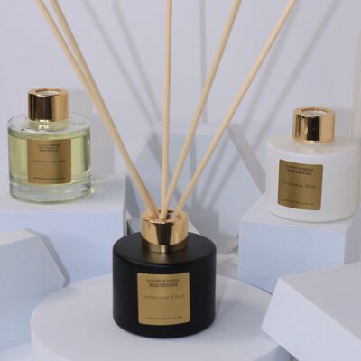 Reed Diffusers - Lemongrass and Ginger - Matte White Diffuser Bottle - Normal Reed sticks