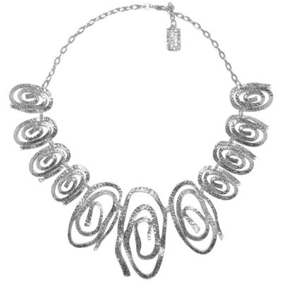 N08128.20 Collier argenté au 925 sterling avec des tourbillons de forme ovale