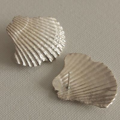 Shell fragment earrings - Silver
