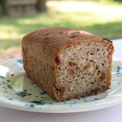 Fresh gluten-free organic sports bread