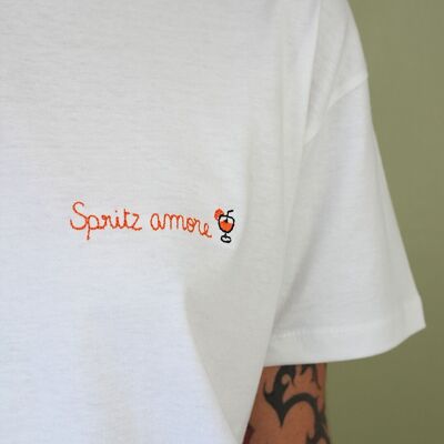 Camiseta Spritz Amore bordada a mano