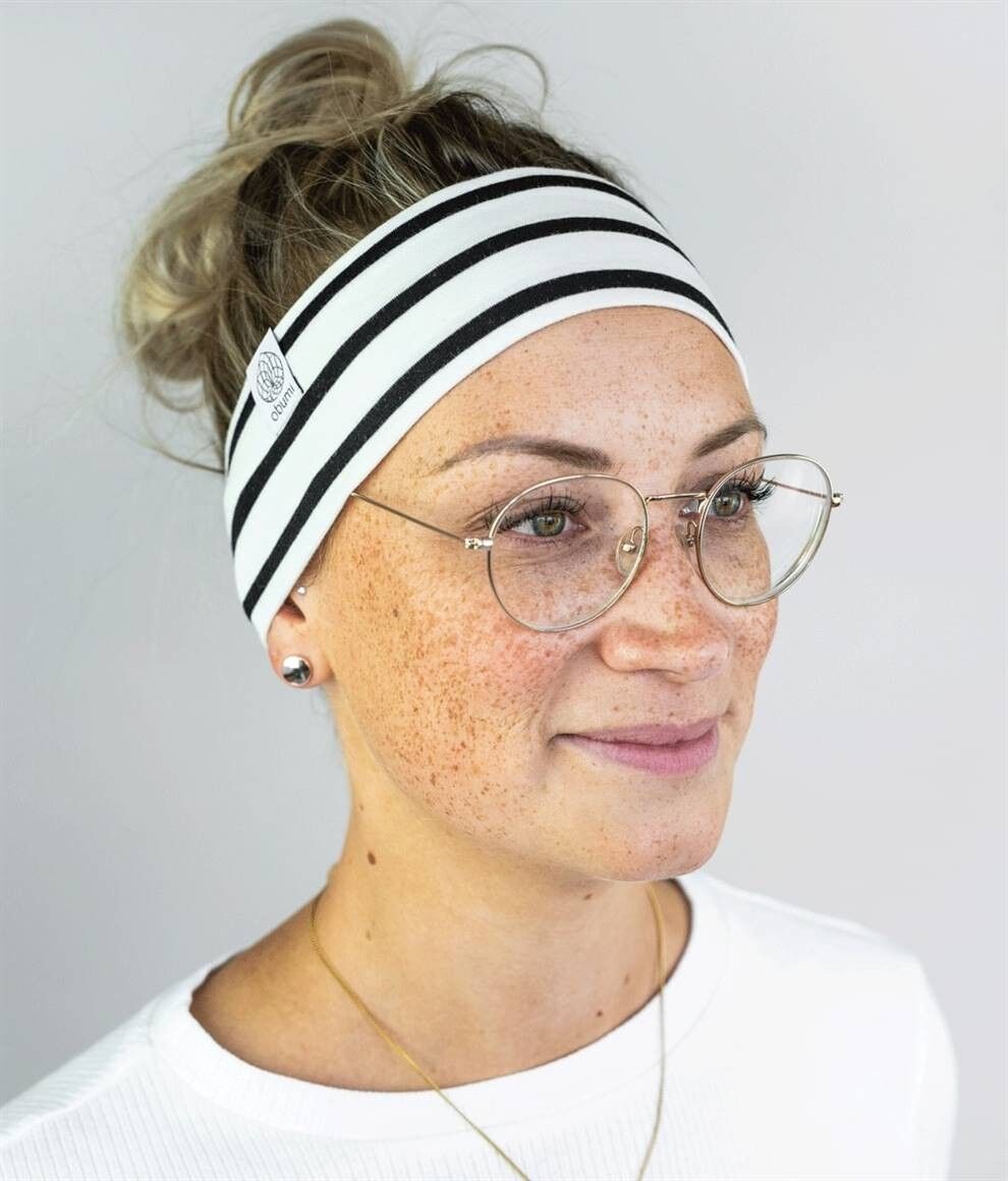 FASCIA STRETTA REALIZZATA IN JERSEY ORGANICO NERO RIGHE BIANCHE