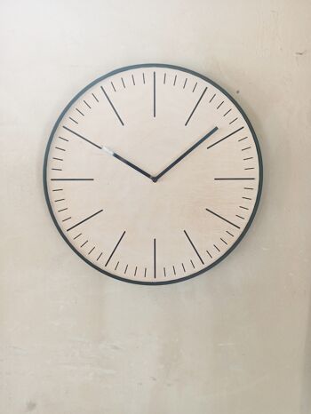 horloge simple blanche Aiguille noire 30cm 6