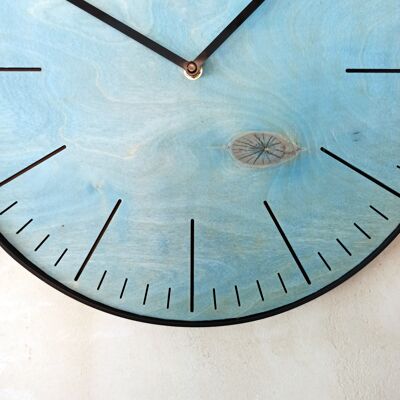 Blaue einfache Uhr Schwarze Nadel 40cm