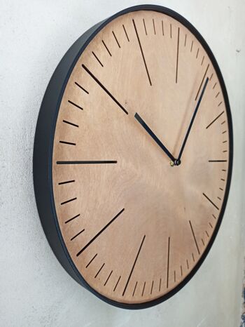 Horloge simple en TECK 30cm 5
