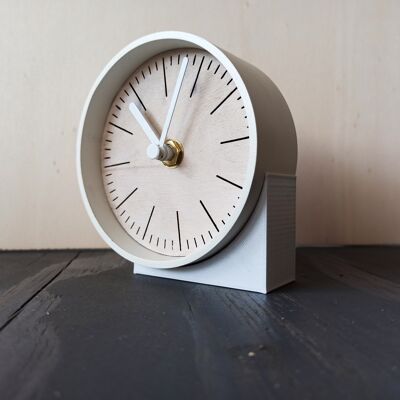 pequeño reloj de escritorio BLANCO Aguja Blanca de 10 cm y la base 7x4x3cm