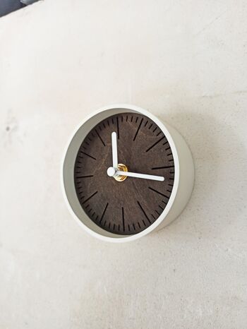 petite horloge de bureau NOIRE Aiguille Blanche 10 cm et le socle 7x4x3cm 5