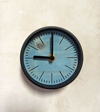 petite horloge de bureau GRISE Aiguille Noire 10 cm et le socle 7x4x3cm 3