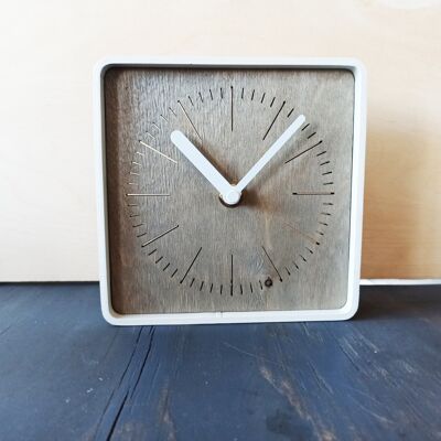 HORLOGE MINIMALISTE SQUERE GRIS Aiguille Blanche 14X14X3CM