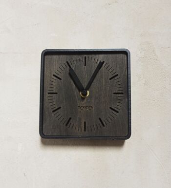 HORLOGE MINIMALISTE BLACKSQUERE Aiguille Noire 14X14X3CM 1