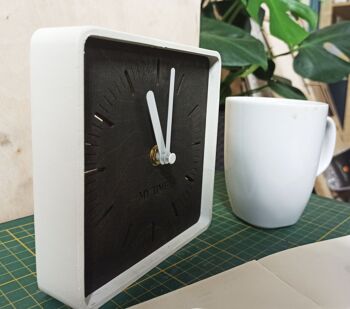 HORLOGE MINIMALISTE WHITESQUERE Aiguille Noire 14X14X3CM 8