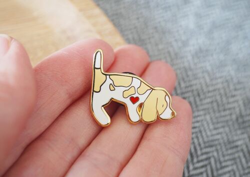 Beagle Enamel Pin Badge - Sniffing Beagle - Lemon and White - metal locking back
