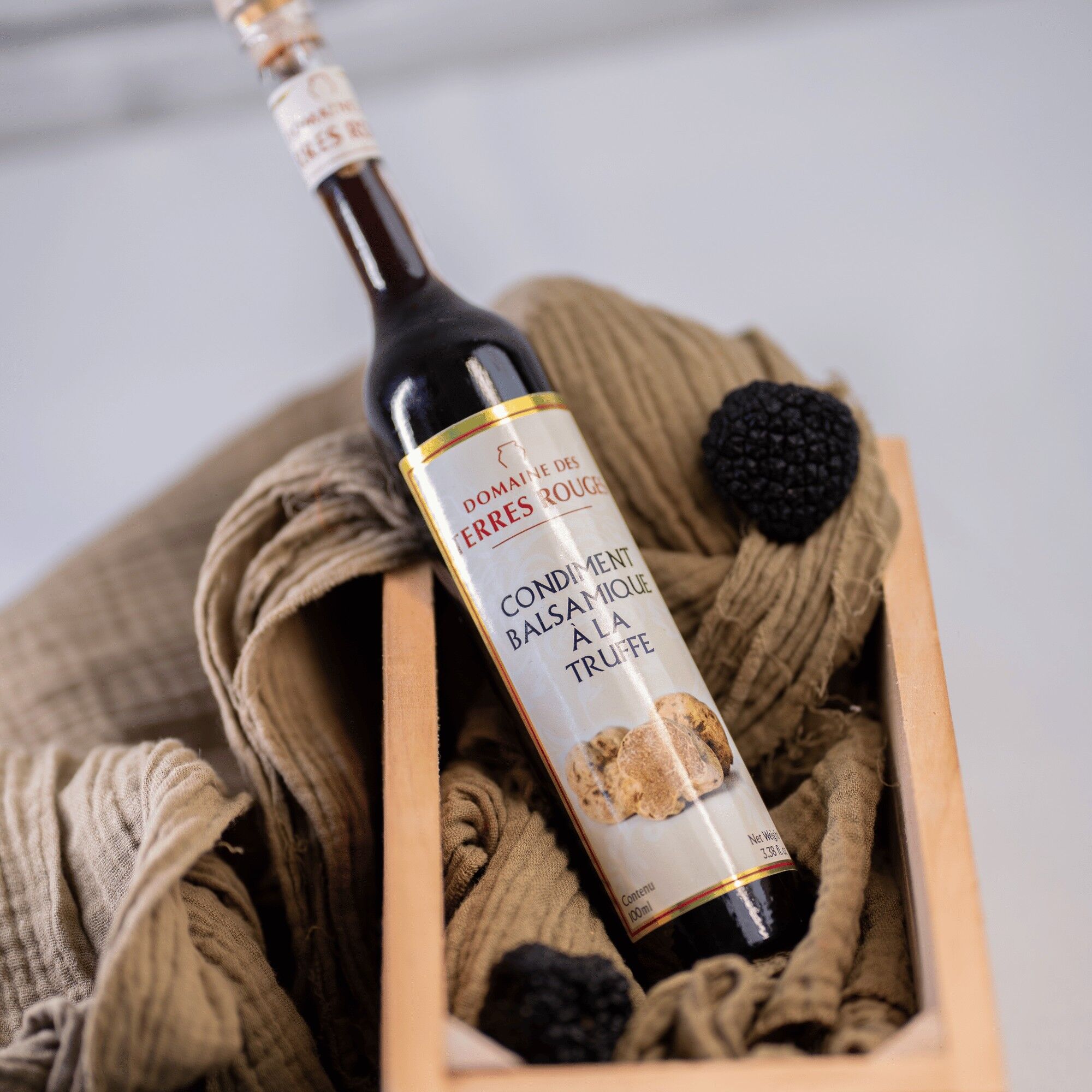 Balsamic Condiment with Truffle 10cl