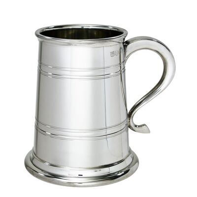 1 pint Heeley Pewter Lined Tankard
