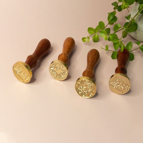 Random Mix Wax Stamp Pack x8 - Best Seller, Envelope Seal, Stationery, Hobbies