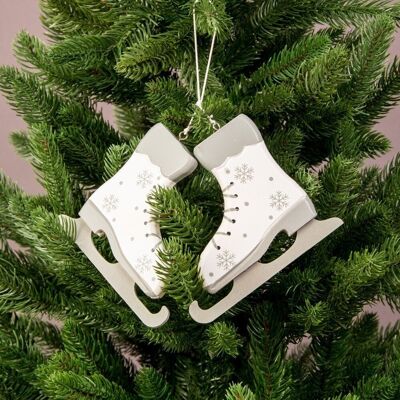 1 pair of skates Christmas tree decoration 10 x 12cm