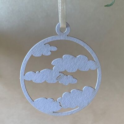 Geschenkanhänger aus Naturpapier Wolken Farbe blau