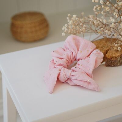 Bow scrunchie Ivy Rose Tea with golden dots