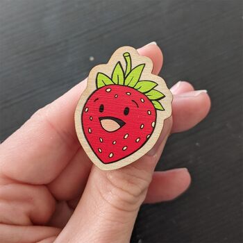 Pin's en bois - happy, fraise kawaii - fruit 5
