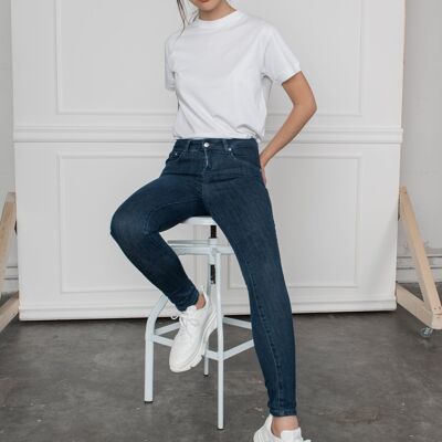 Jeans made from an organic cotton mix